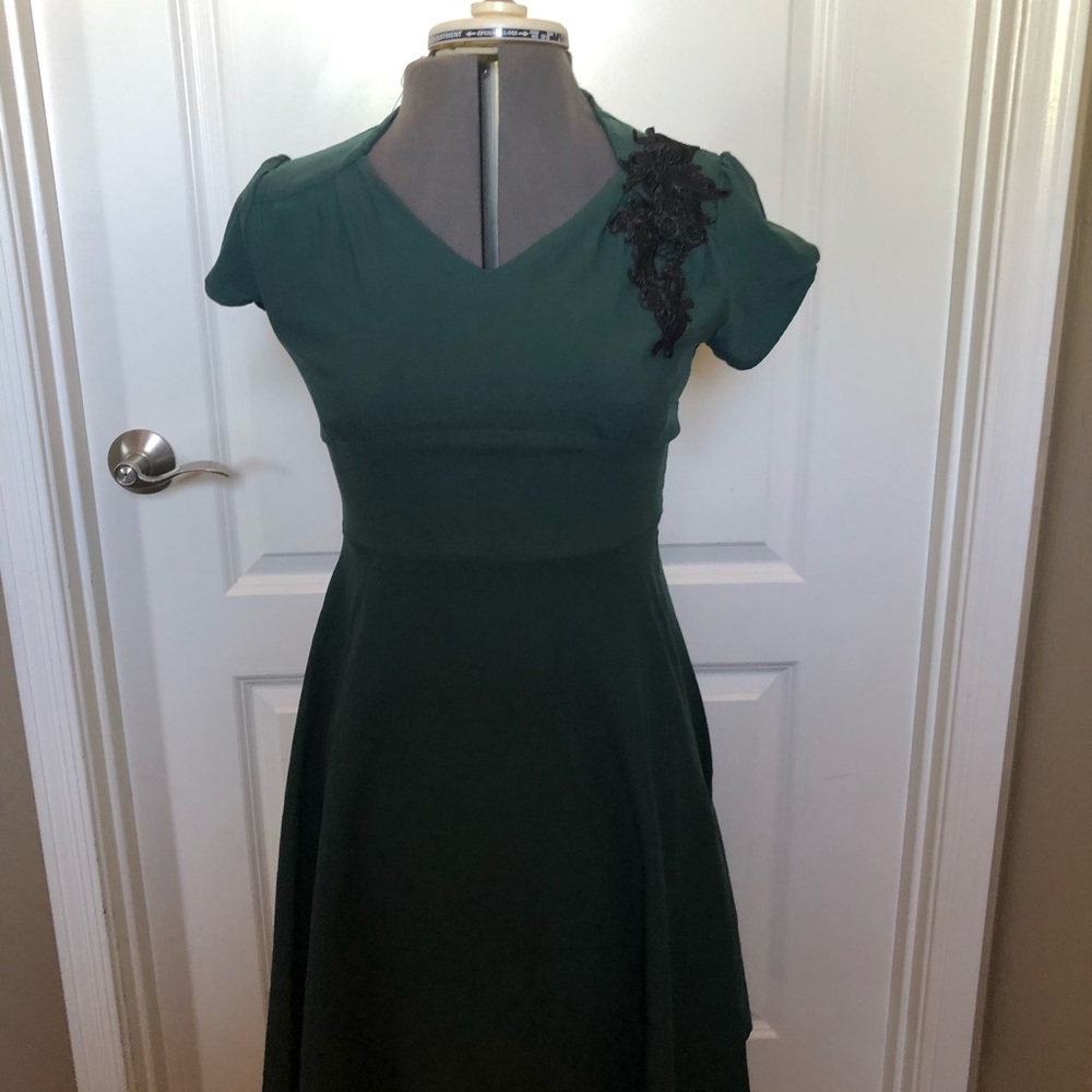 Cute viridian dress